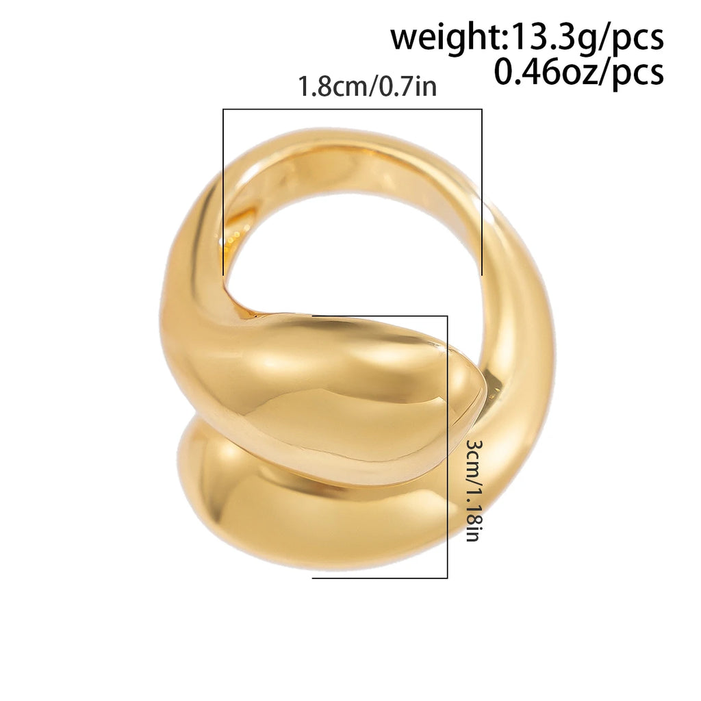 Gold ring with measurements and weight information on a white background